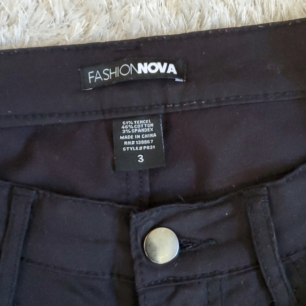 Canopy Jeans - Picture 6 of 6